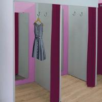 Kit Expositor com Armários Provador Balcões e Arara 9 Peças - 10