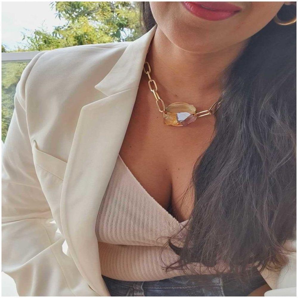 Colar Dourado Com Pingente De Pedras Naturais - 2