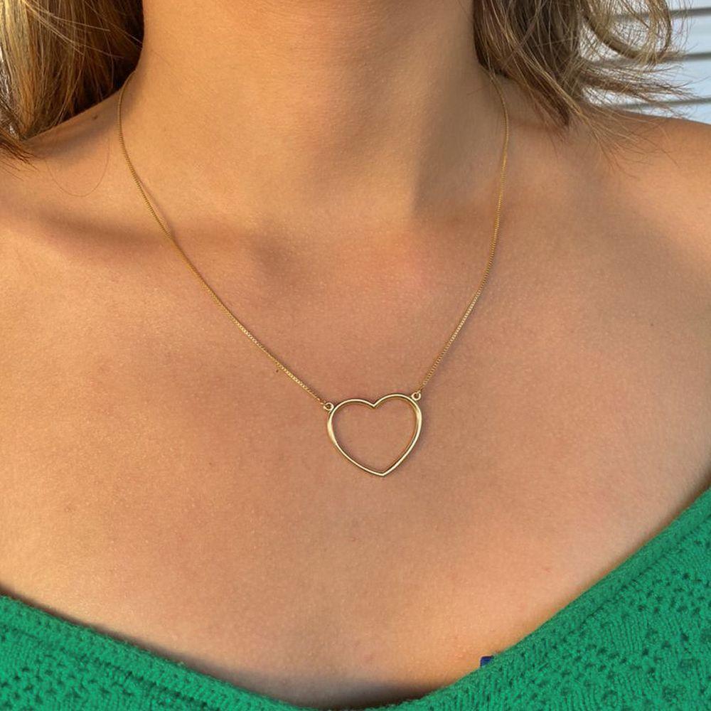 Colar Curto Com Coração Liso Vasado Folheado Em Ouro 18k - 3