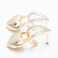 Brinco Meia Argola Coração Liso Com Zircônia Banhado A Ouro