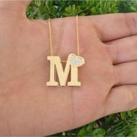 Gargantilha Com Letra Inicial E Coração Banhada A Ouro - 1