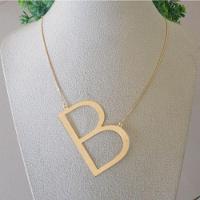 Gargantilha Maxi Letra Inicial Em Diagonal Em Banho De Ouro - 1