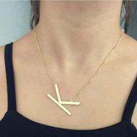 Gargantilha Maxi Letra Inicial Em Diagonal Em Banho De Ouro - 2