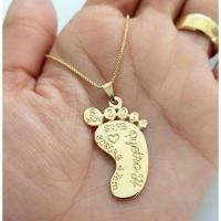 Gargantilha Pezinho Dados Do Nascimento Banhado A Ouro - 2