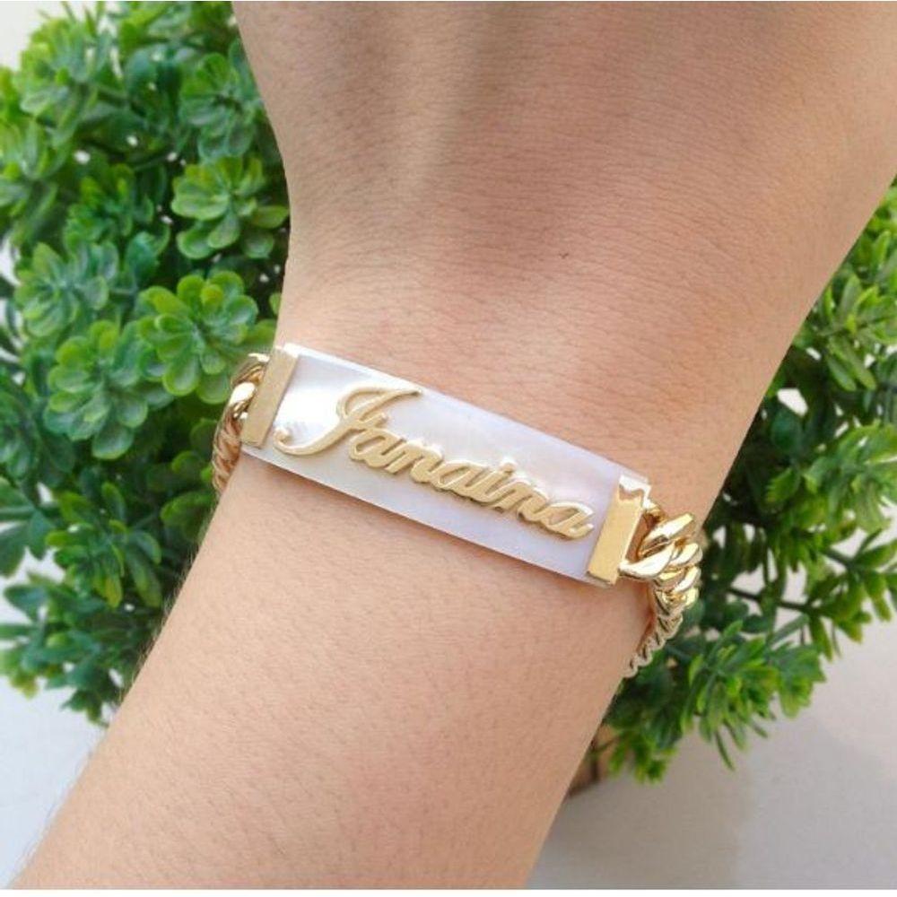 Pulseira Chapa Madrepérola Nome Em Alto Relevo Banhado A Ouro - 1