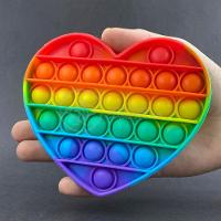 Pop It Coração Fidget Toy Anti Stress Ansiedade Arco Íris - 1