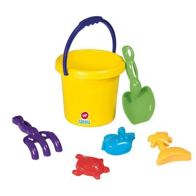 Kit Balde Praia Calesita Com Pás E Moldes 6 Peças
