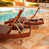 2 Espreguiçadeiras Bona E Mesa Garden Em Alumínio Capuccino - 2