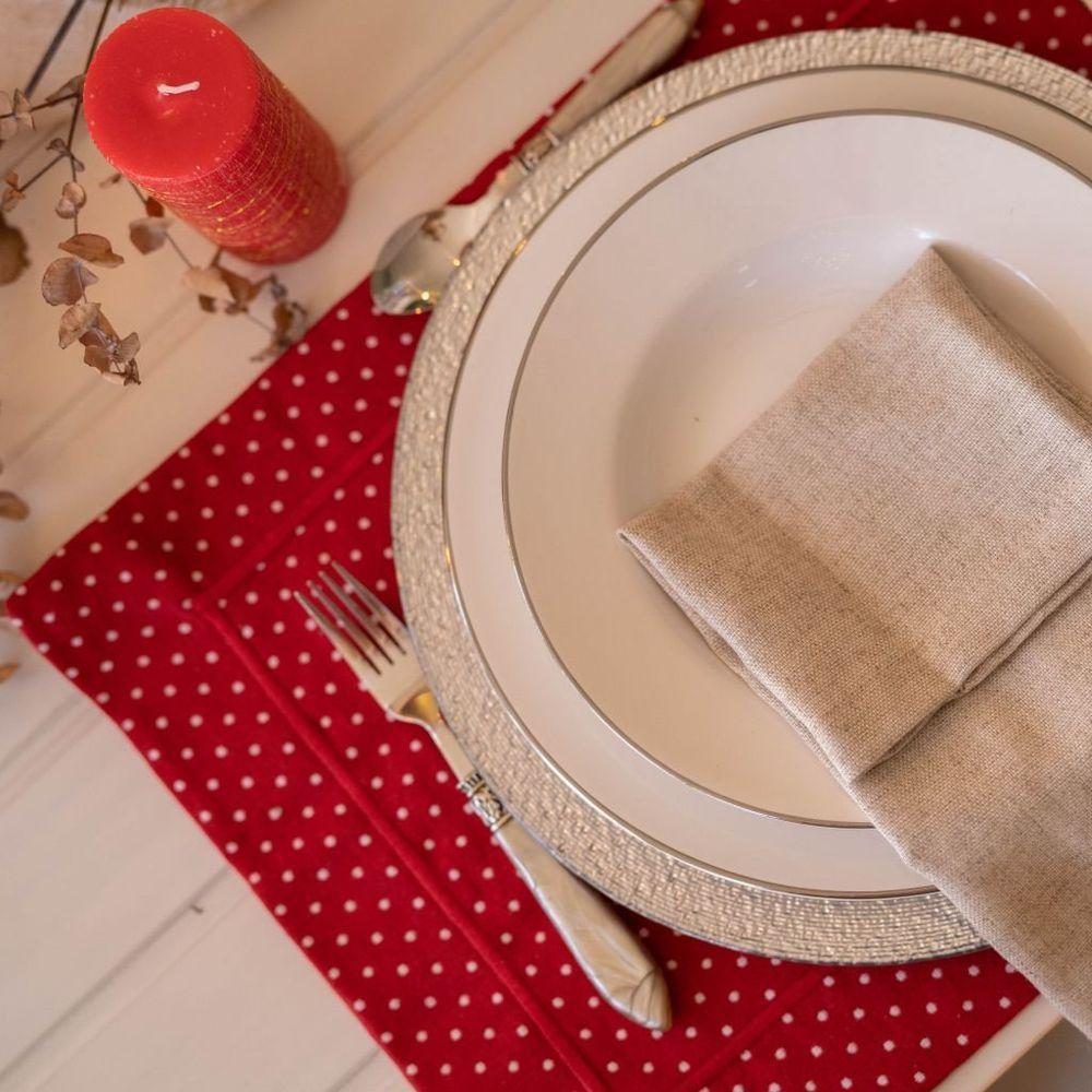 Lugar Americano Em Tecido Jacquard Barra Bordada 50x36cm Mameg Poá Vermelho - 2