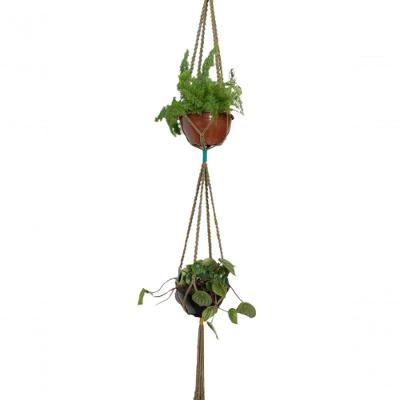 Suporte Para Vasos Duplo Em Macramê Na Cor Marrom.