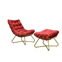 Kit Poltrona Com Puff Pés Cruzados Dourado Veludo Vermelho - 1