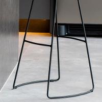 Kit 04 Banqueta Alta Aurum Peroba Preto Bar Cozinha Sala Jantar Dhom Peroba Preto