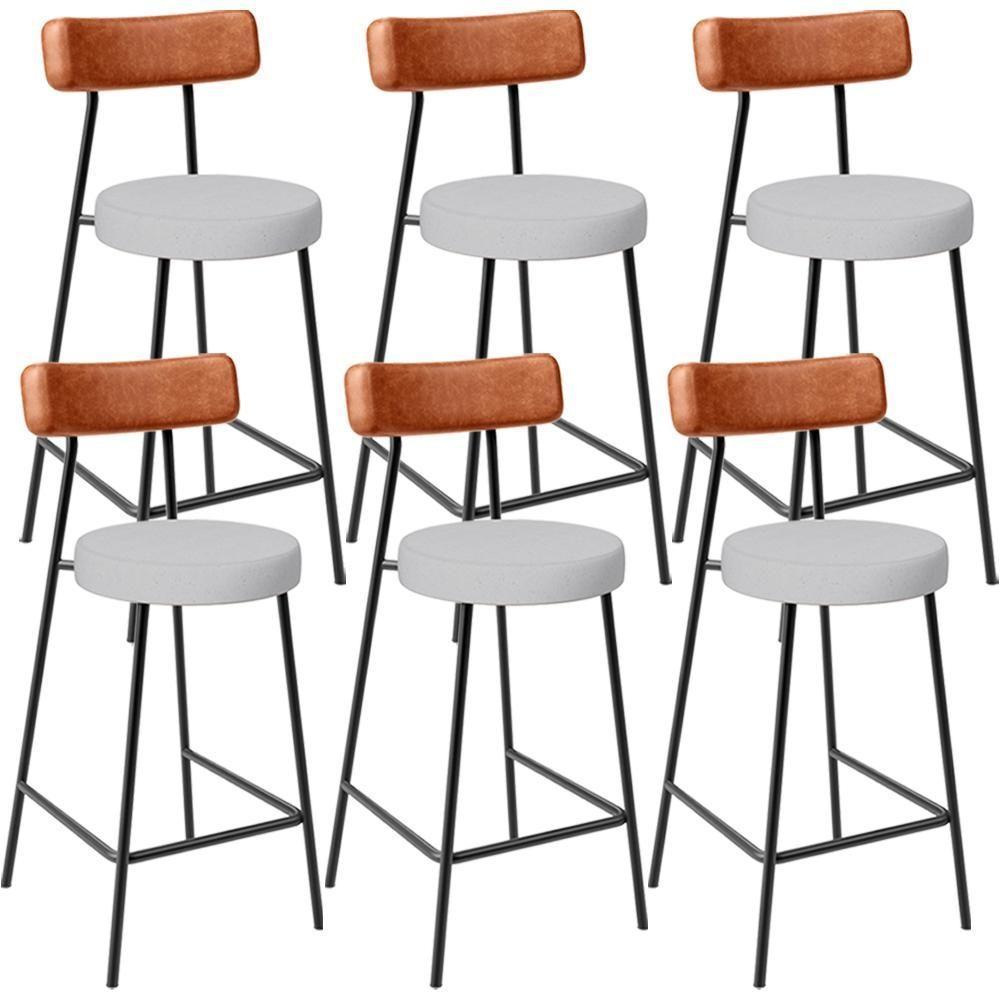 Kit 06 Banquetas Baixa Bar Cozinha Sala Jantar Milão L02 Couríssimo Camel Linho Cinza - Lyam Decor - 1