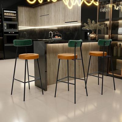 Kit 6 Banquetas Alta Milão L02 Assento Courino Base Aço Encosto Fixo Verde