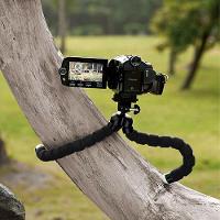 Mini Tripé Octopus Preto + Adaptador para DSLR, GoPro e Similares - 3