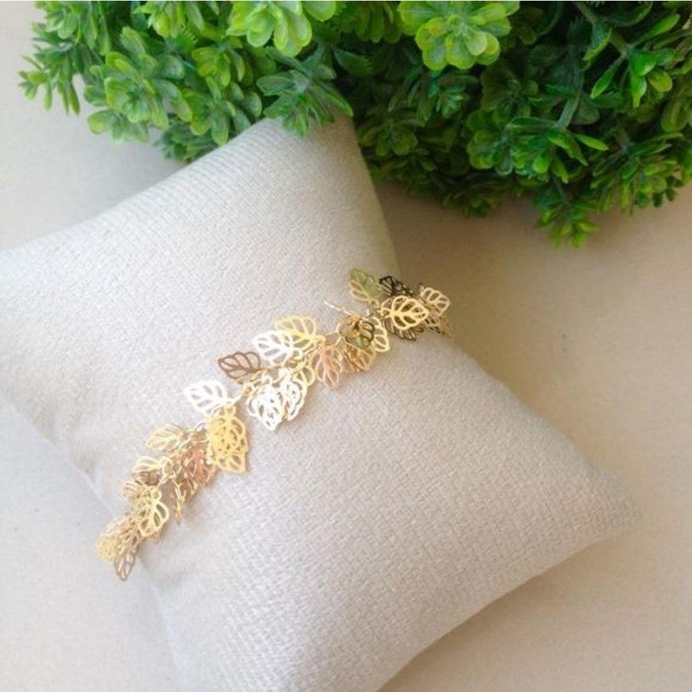 Pulseira Com Várias Folha E Ponto De Luz Banhada A Ouro - 1