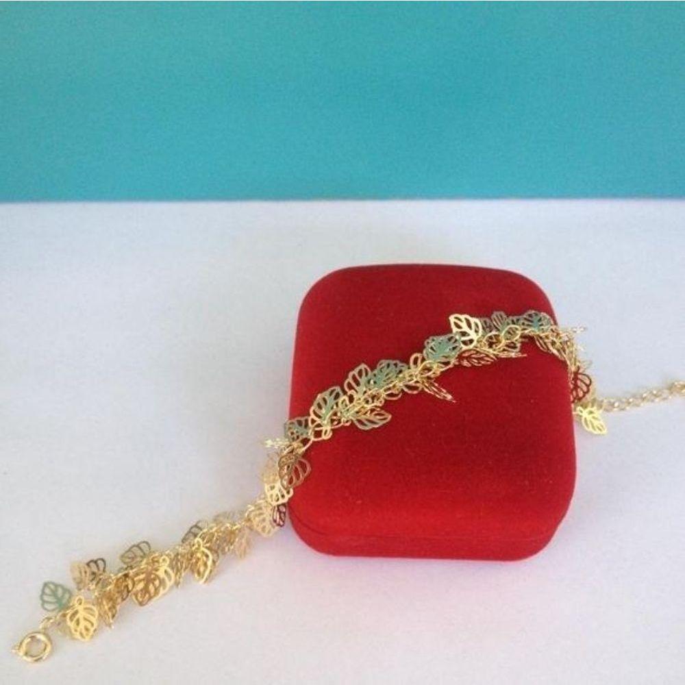 Pulseira Com Várias Folha E Ponto De Luz Banhada A Ouro - 2