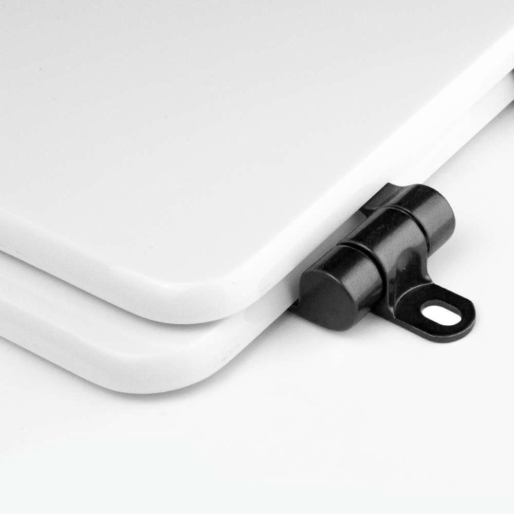 Assento Sanitário Poliéster Soft Close Quadra Branco Para Vaso Deca Com Ferragem Preta - 3