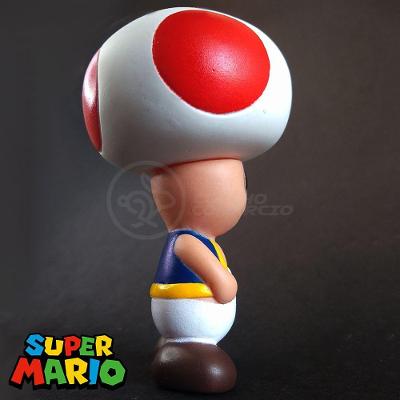 Kit Boneco Colecion. Toad Cogum. 10Cm + Caneca Super Mario