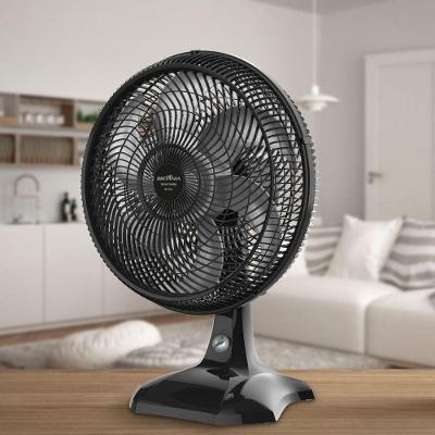 Ventilador de Mesa Britânia 150W 40cm 6 Pás 3 Velocidades Preto 110V