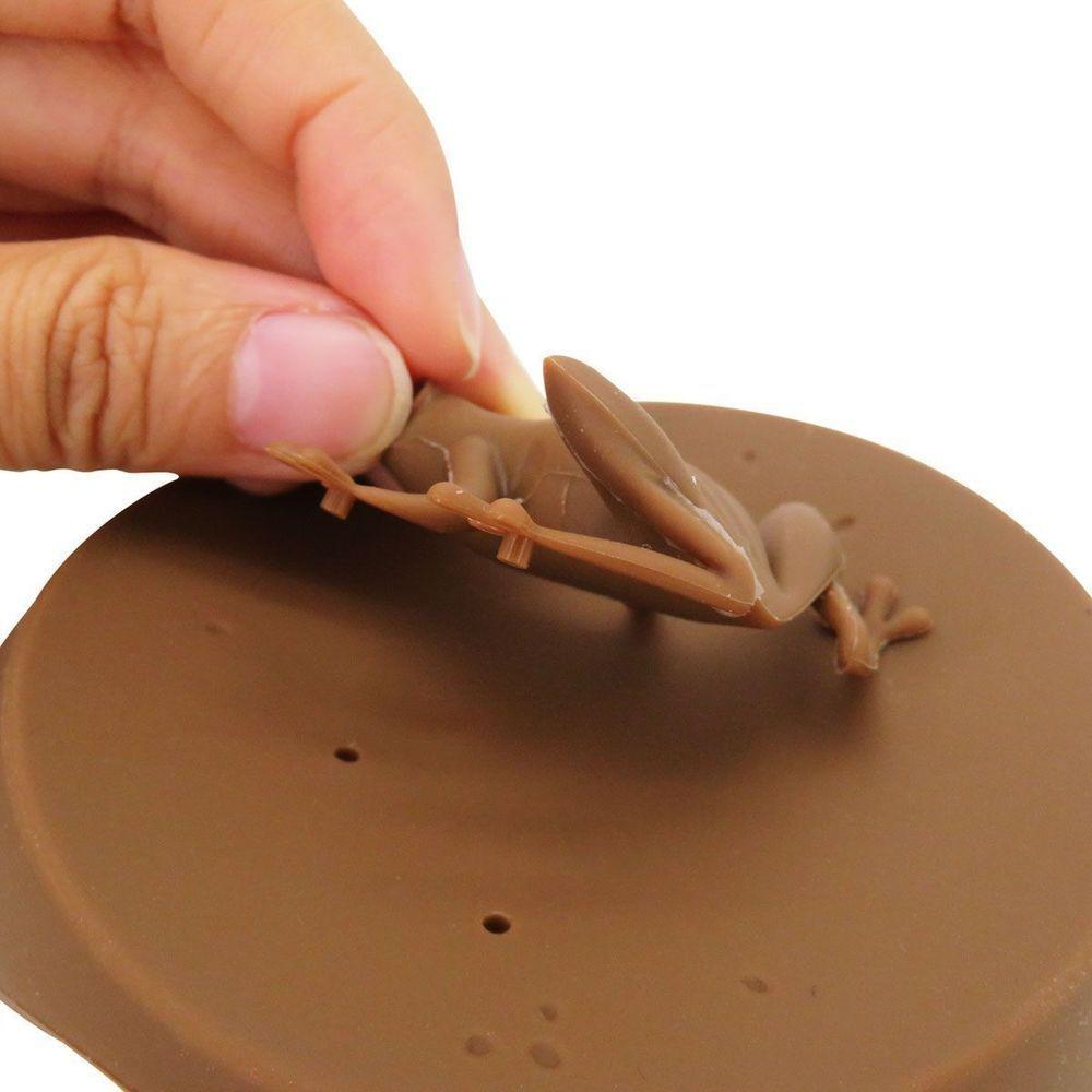 Caneca Com Tampa Sapo Chocolate Hp - 3