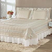 Kit Cobre Leito Colcha Romance Queen 5 Peças Micropercal 200 Fios Matelado Costurado Renda - Palha - 1