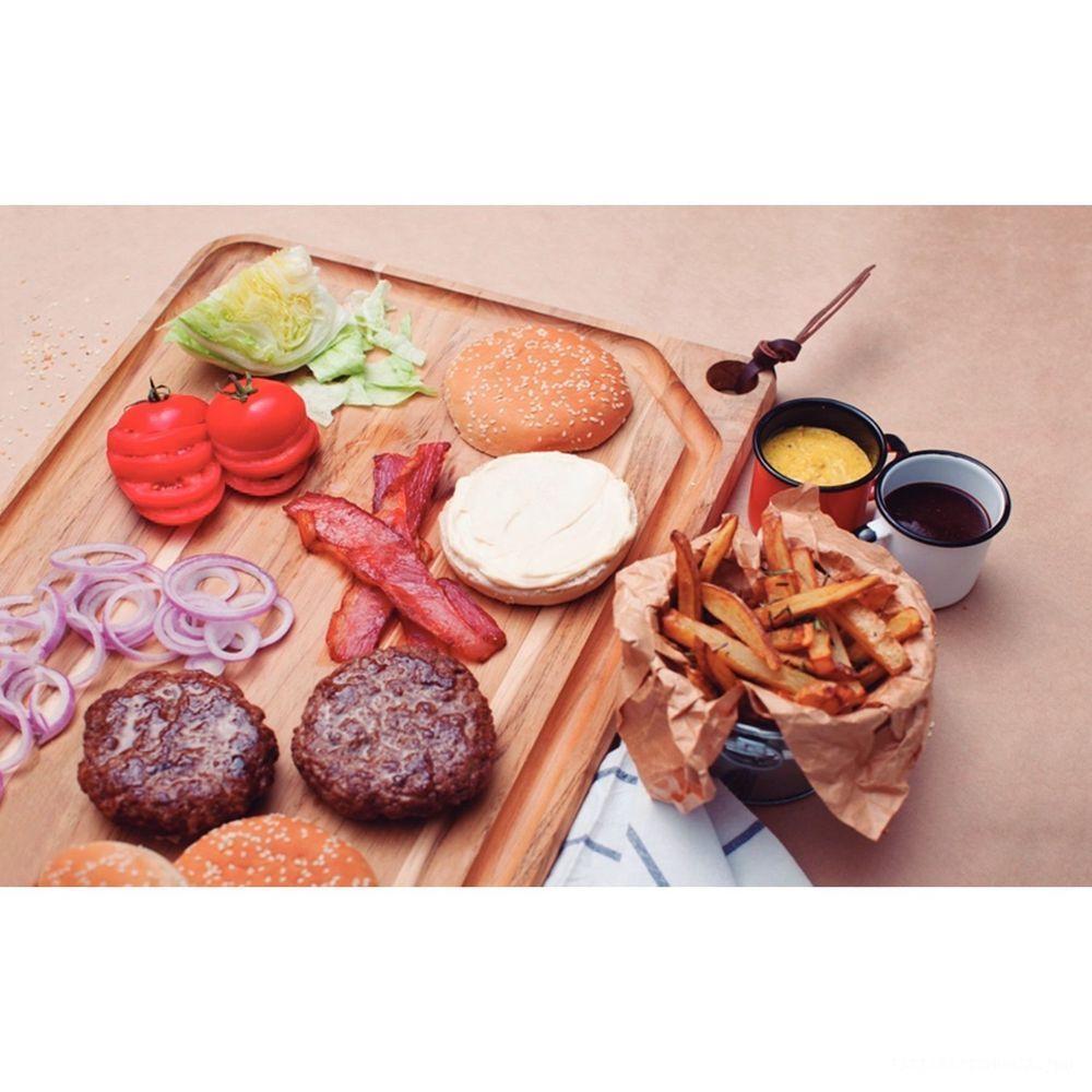 Tábua Para Churrasco Retangular Em Madeira Teca Com Acabamento Natural 33 X 20 Cm - 2