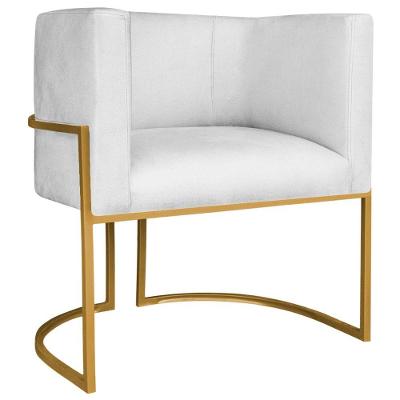 Poltrona Decorativa Luna Base De Ferro Dourado Suede Cor Branco