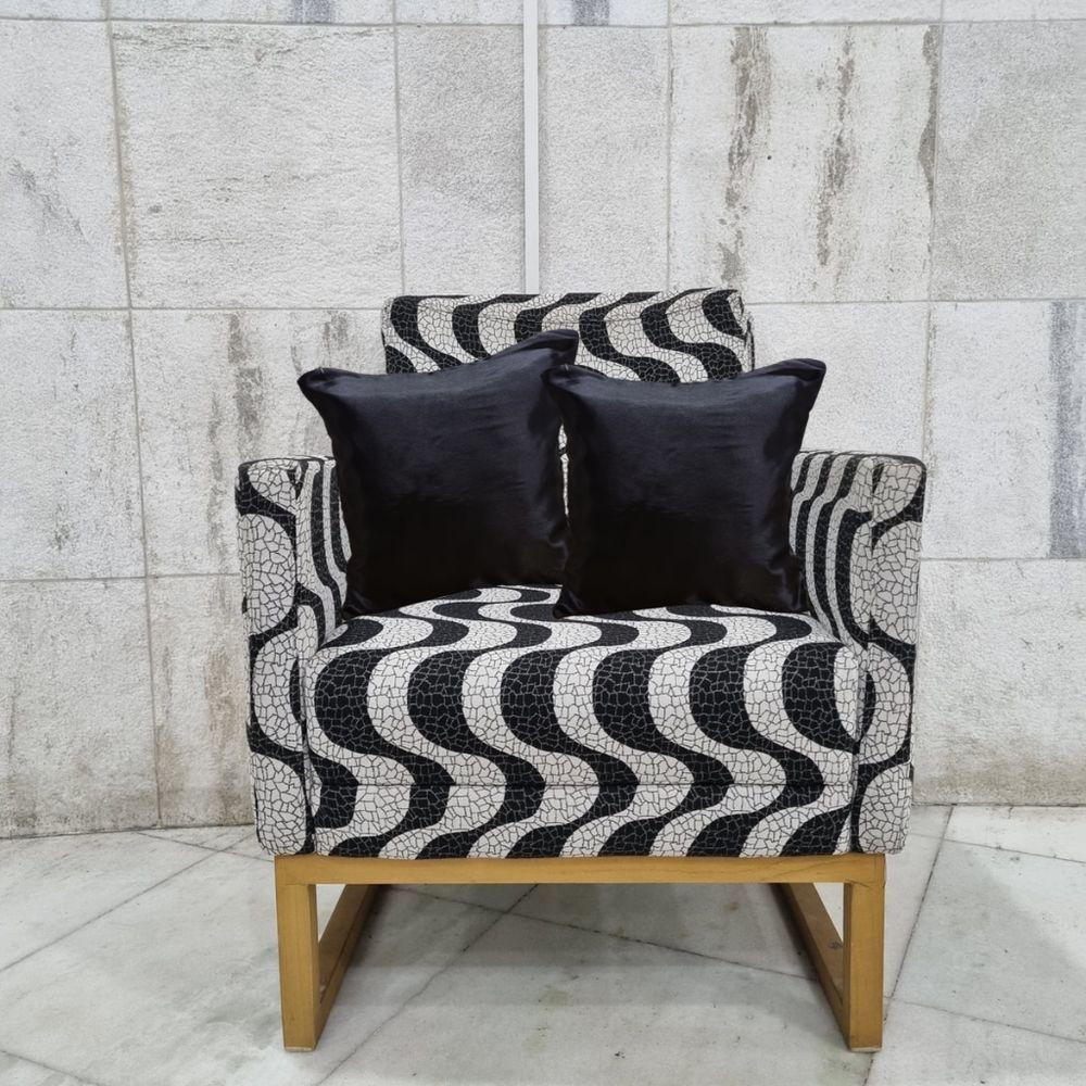 Kit 4 Capa Almofadas Cetim 35x35 Luxo Ziper Invisivel - Magic Enxovais Preto - 3