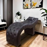 Maca Estofada Para Clínica De Estética Facial Com Capitonê Andressa Material Sintético Speciale Home Marrom