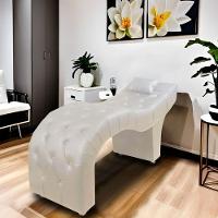 Maca Estofada Para Clínica De Estética Facial Com Capitonê Andressa Material Sintético Speciale Home Bege