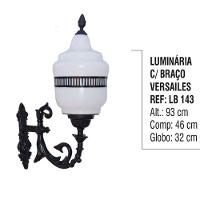 Luminária Versailes com Braço Externa/interna Alumínio 93cm