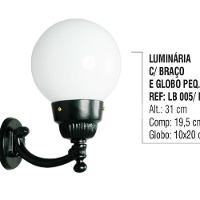 Luminária Globo Pequena 2 com Braço Externa Alumínio 31cm