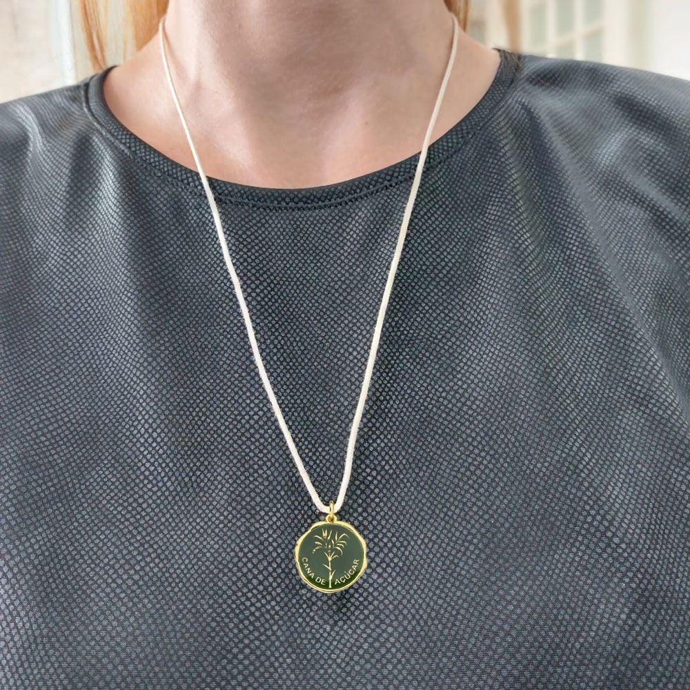 Cordão De Algodão Com Medalha Cana De Açúcar Revestida Em Ouro Cor Verde - 1
