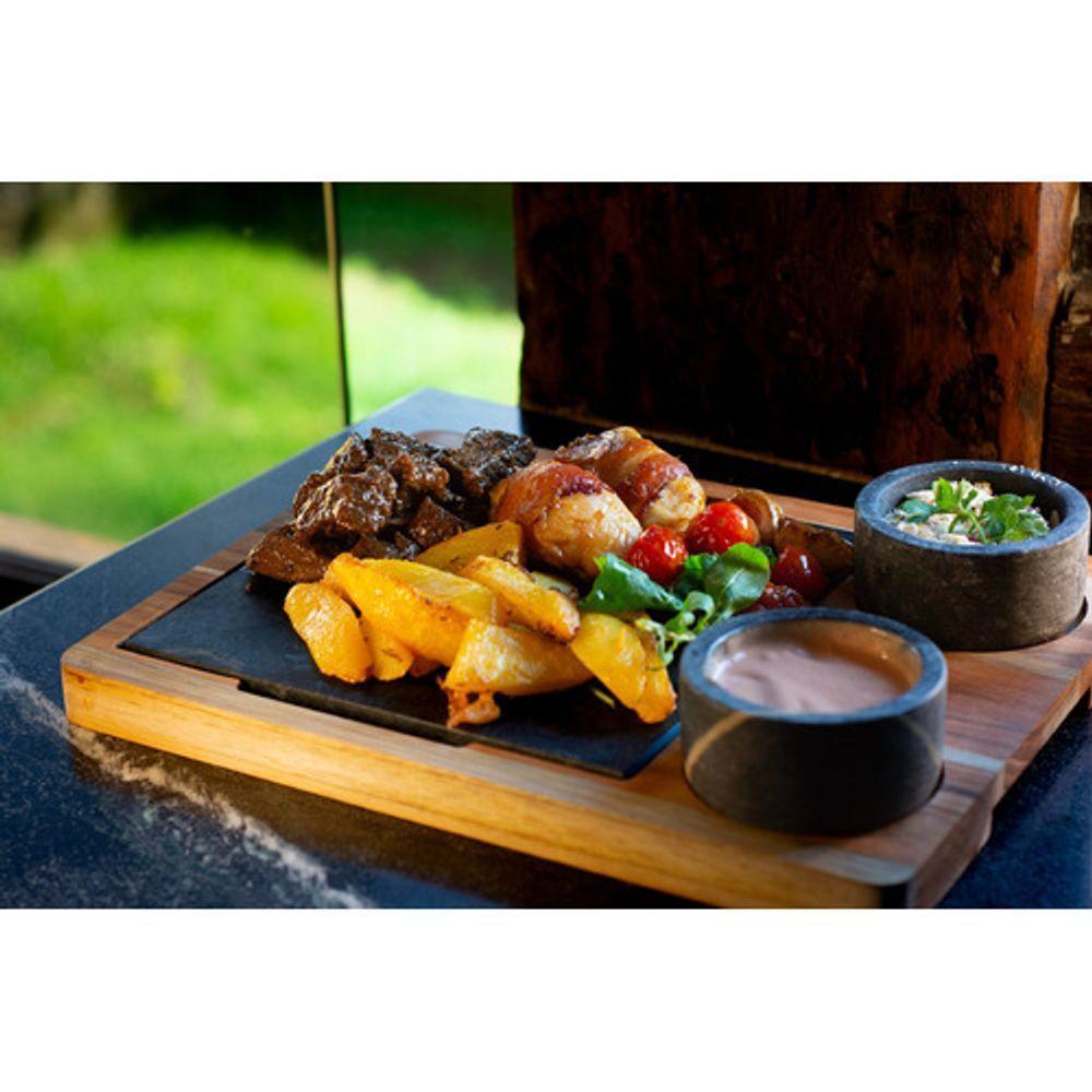 Tábua Quadrada E Duas Cumbucas Com Suporte De Madeira 25x25cm - 1