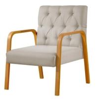 Poltrona Ellie Veludo Bege Com Capitonê E Base Madeira - 1