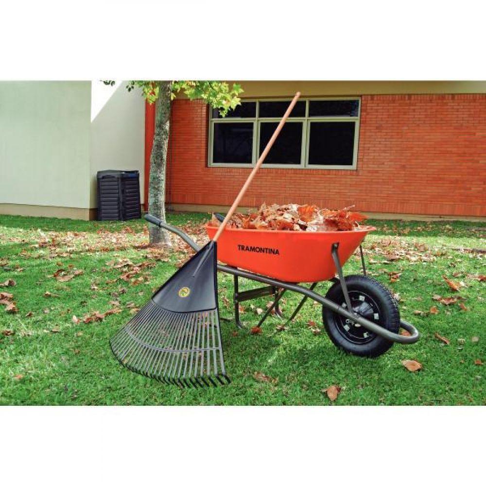 Vassoura com 30 Dentes em Polipropileno Preto 120 Cm - 4