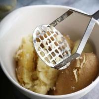 Amassador Espremedor De Batatas Manual Profissional Aço Inox - 2