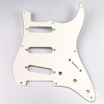 Escudo Para Guitarra Am Strat Sss Branco 3p Spirit 090-wv [f035]