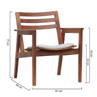 Poltrona Cairo Madeira Maciça Encosto Ripado Assento Anatômico - Amêndoa Estofado Linho Bege