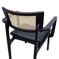 Cadeira Apollo Madeira Maciça Com Braço Encosto Telinha Assento Anatômico - Preto Estofado Corano Preto