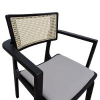 Cadeira Apollo Madeira Maciça Com Braço Encosto Telinha Assento Anatômico - Preto Estofado Linho Bege