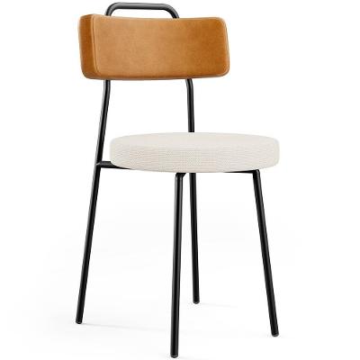 Cadeira Barcelona L02 em Aço Estofada em Couríssimo e Linho Bege para Sala de Jantar