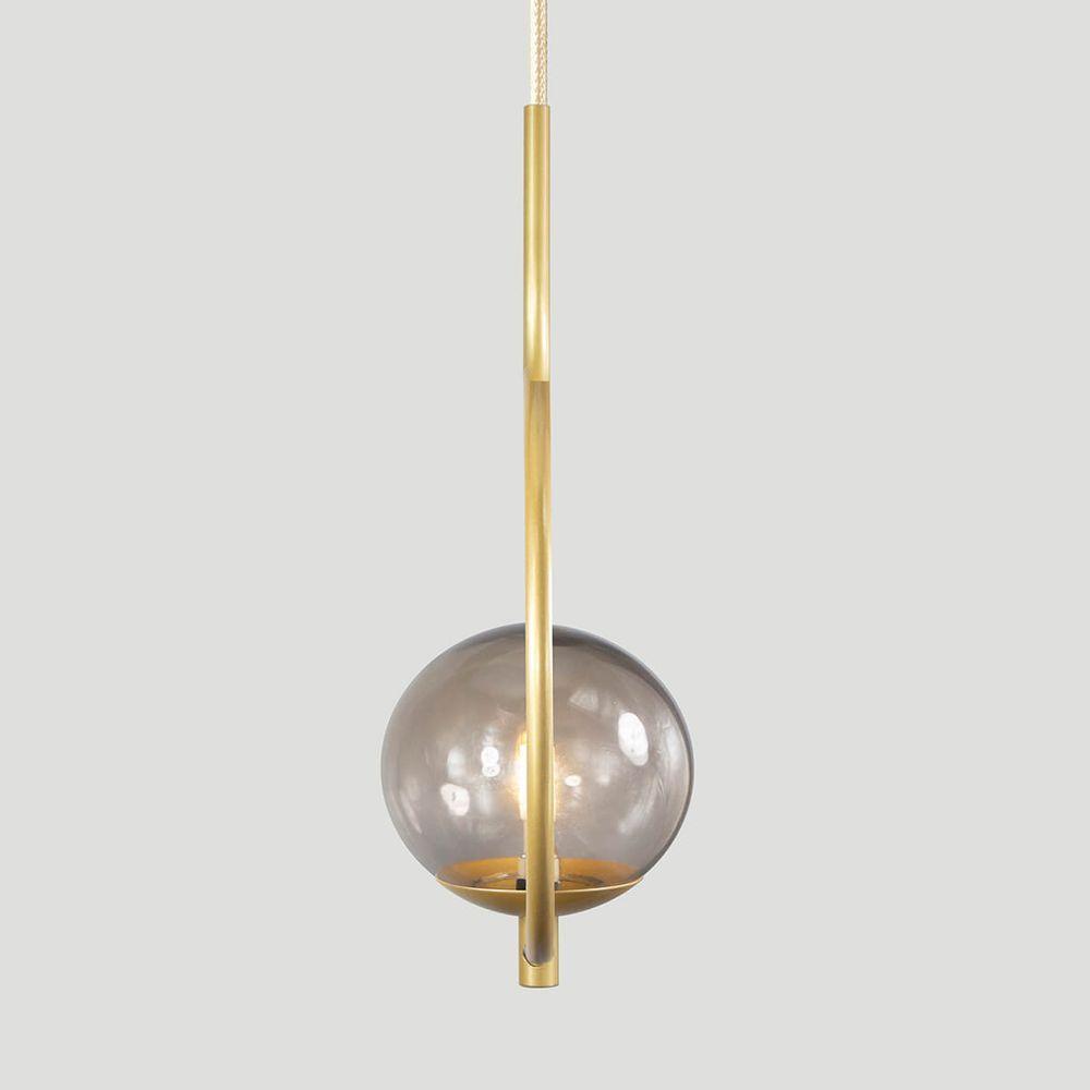 Pendente Lustre On Loop Dourado Com Globo De Vidro Fume - 2