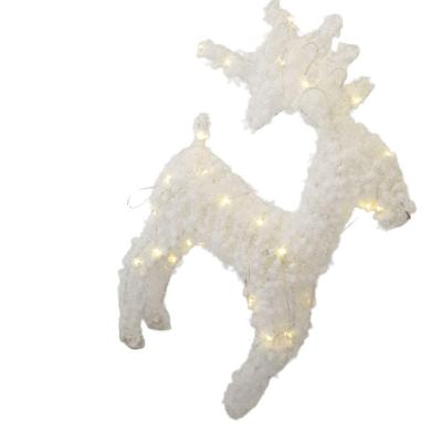Rena Decorativa Aramada Com Flocos E Led 45cm