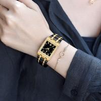 Relógio De Pulso Feminino Casual Com Strass Em Aço Inoxidavel Impermeavel Preto Dourado - 3