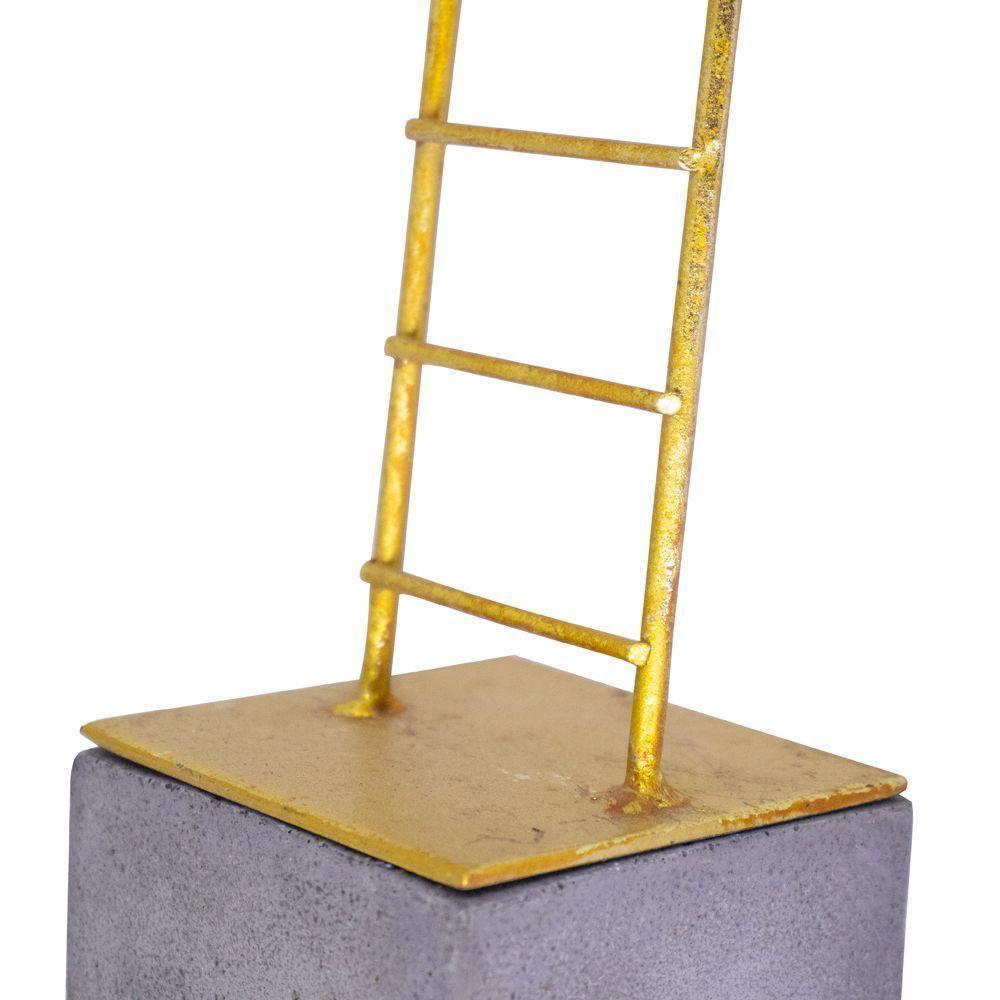 Escultura Decorativa Homem Escada Em Poliresina Preto-dourado 46,5 Cm F04 - D'rossi - 3