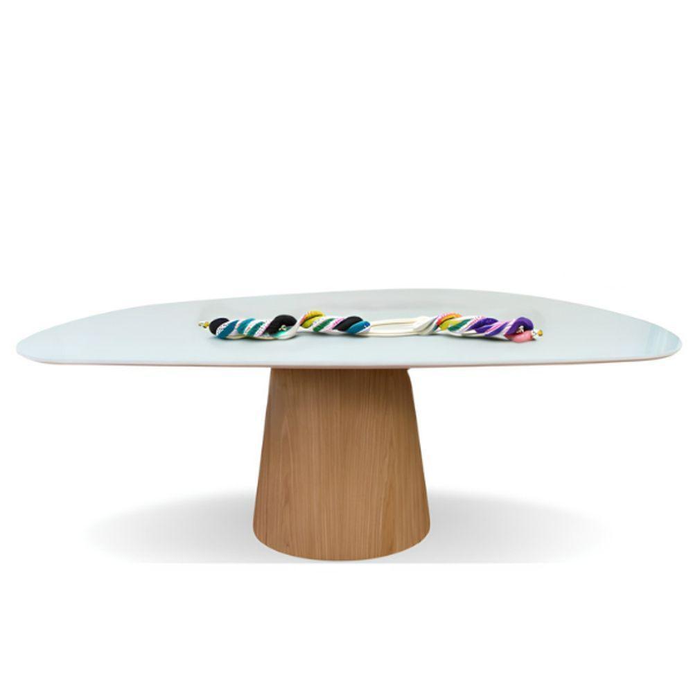 Mesa De Jantar Cone Oval Orgânica 180x100cm - 1