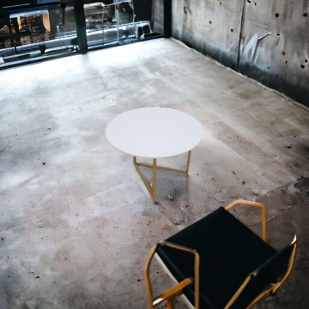Mesa De Centro Redonda Jade Base De Aço Dourado Tampo Branco - 3