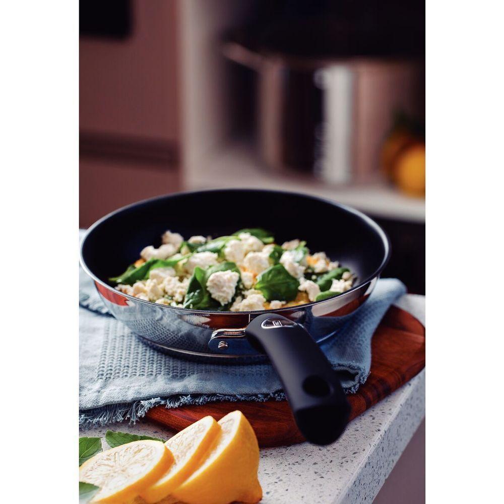 Frigideira Tramontina Solar Silicone Rasa Em Aço Inox Fundo Triplo Antiaderente Com Cabo De Silicon - 6